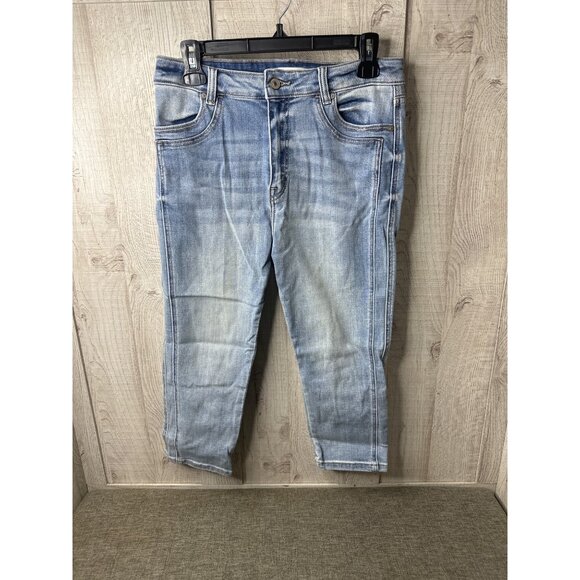KanCan by Maurices Womens Light Wash Denim Jeans Size 29 Capri Pants Slim Fit - Picture 1 of 7